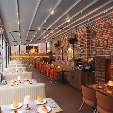 La Vida Old فندق 2*